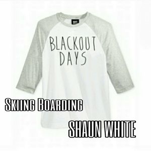 Casual reglan T-shirt designed by famous skiier